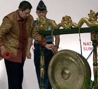 SBY Buka National Summit