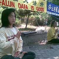 Pengikut Falun Gong Desak Hentikan Penindasan