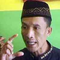 Dimata Istri, Pengasuh Santriloka Penyayang Keluarga