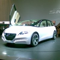 YLKI: Mobil Ramah Lingkungan Harus Dibuktikan