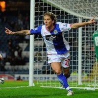 Salgado Masih Pelajari Sepakbola Inggris