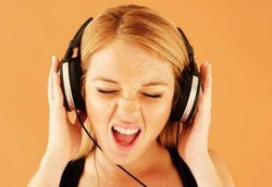 Dengar Musik Bikin Otak Tetap Hidup