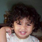 Tasya Cahaya Andri Putri, 2 Tahun; Perempuan; f