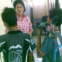 Diduga Berkomplot Curi Ayam, Dua Bocah Diringkus