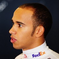 Hamilton Tercepat, Button Nomor Dua