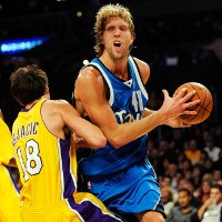 Lakers Dipecundangi Mavericks