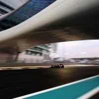 Pembalap Puji Sirkuit Yas Marina