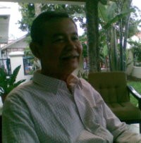 Dukung Bibit dan Chandra, Gunakan Pita Hitam di Dada Kiri 