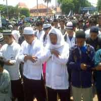 Hizbut Tahrir Kecam Kekejaman Israel dengan Salat Ghoib