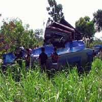 Lagi Bus Vs Truk, 2 Tewas dan 2 Orang Luka