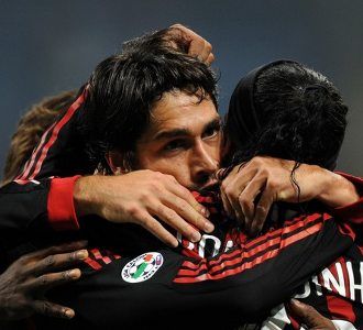 Borriello Tajam Lagi