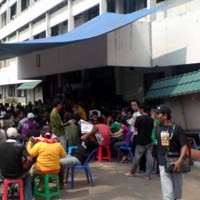 Bawa Gayung & Ember, Mahasiswa STT Setia Demo di HI 