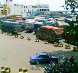 Bea Cukai Tolak Monopoli di Dry Port
