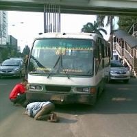 Meski Lulus KIR, Kopaja Tak Lulus Uji Emisi