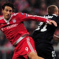 Gebuk Bayern, Bordeaux Lolos 