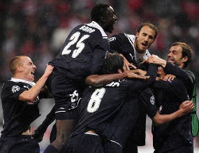 Empat Pastikan Tiket 16 Besar