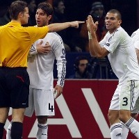 Bek Madrid Keberatan Penalti, Pellegrini No Comment