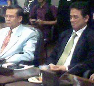 Tim 8 Tanyai Bibit-Chandra