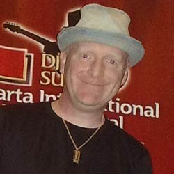 Mike Wilgar Blues Band Ramaikan Festival Blues Internasional
