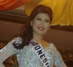 Puteri Indonesia Lingkungan 2008 Incar Posisi 3 