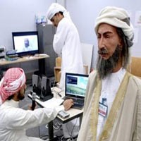 Robot Berbahasa Arab Siap Jadi Pegawai Mall