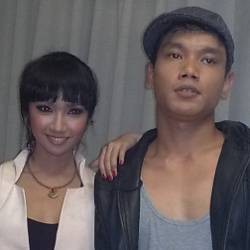 Intan Ayu Bikin Duo Terinspirasi The Ting Tings