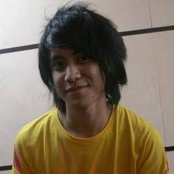 Kevin Vierra Merasa Gagah Karena Rock