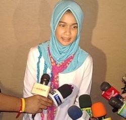 Dhea Imut Imbau Rampok Cari Duit Halal 