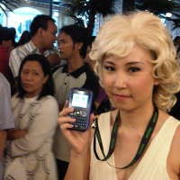 2.500 Ponsel Nexian-As Ludes Setengah Hari