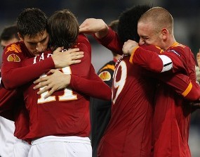 Kartu Merah Bangkitkan Roma