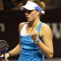 Akhir Tahun Tak Manis Yanina Wickmayer
