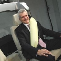 Airbag di Seatbelt Mobil