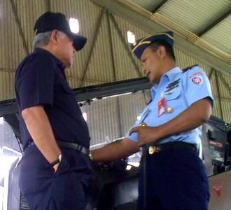 Menhan Kunjungi Perbatasan RI-Malaysia