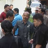 Eksekusi Bangunan di Jalan Tunjungan Diwarnai Adu Mulut