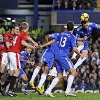 Jebloknya MU, Tangguhnya Chelsea di The Bridge