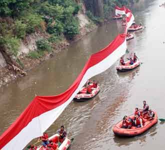 Mengarak Merah Putih ke KPK