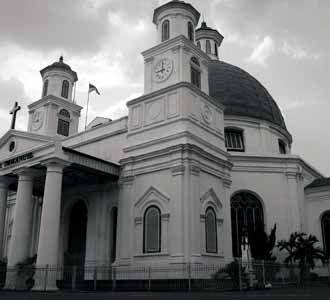 Jalan-jalan di Kota Lama Yuk!