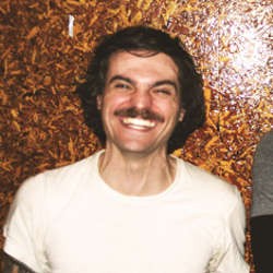 Jatuh ke Lubang Lift, Drummer Band !!! Meninggal