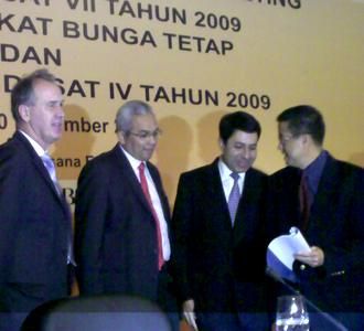 Indosat Tawarkan Obligasi dan Sukuk