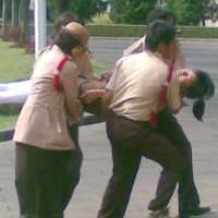 Dua Pramuka Pingsan di Gedung Sate