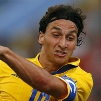 Karir Timnas Ibra Dinaungi Tanda Tanya