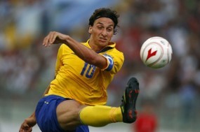 Karir Timnas Ibra Dinaungi Tanda Tanya