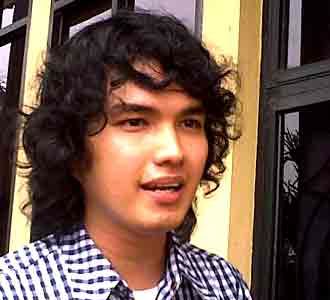 Aldi Taher si Duda Baru