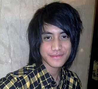 Kevin Vierra Kepincut Cewek Tua