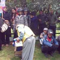  Ratusan Buruh Serbu Pemkot Cimahi