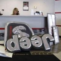 Tangki Bensin Jeep Cherokee Rawan Meledak 