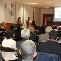 Sepotong Cinta untuk Pahlawan dari Praha