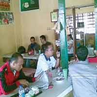 Menikmati Menu Rumahan di Cafe Ramonez