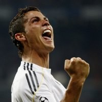 CR9 Soal Pemain Termahal dan Pengkritiknya