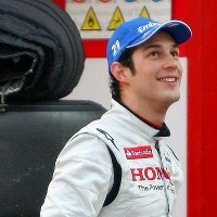 Senna Mau Dikenal dengan Namanya Sendiri